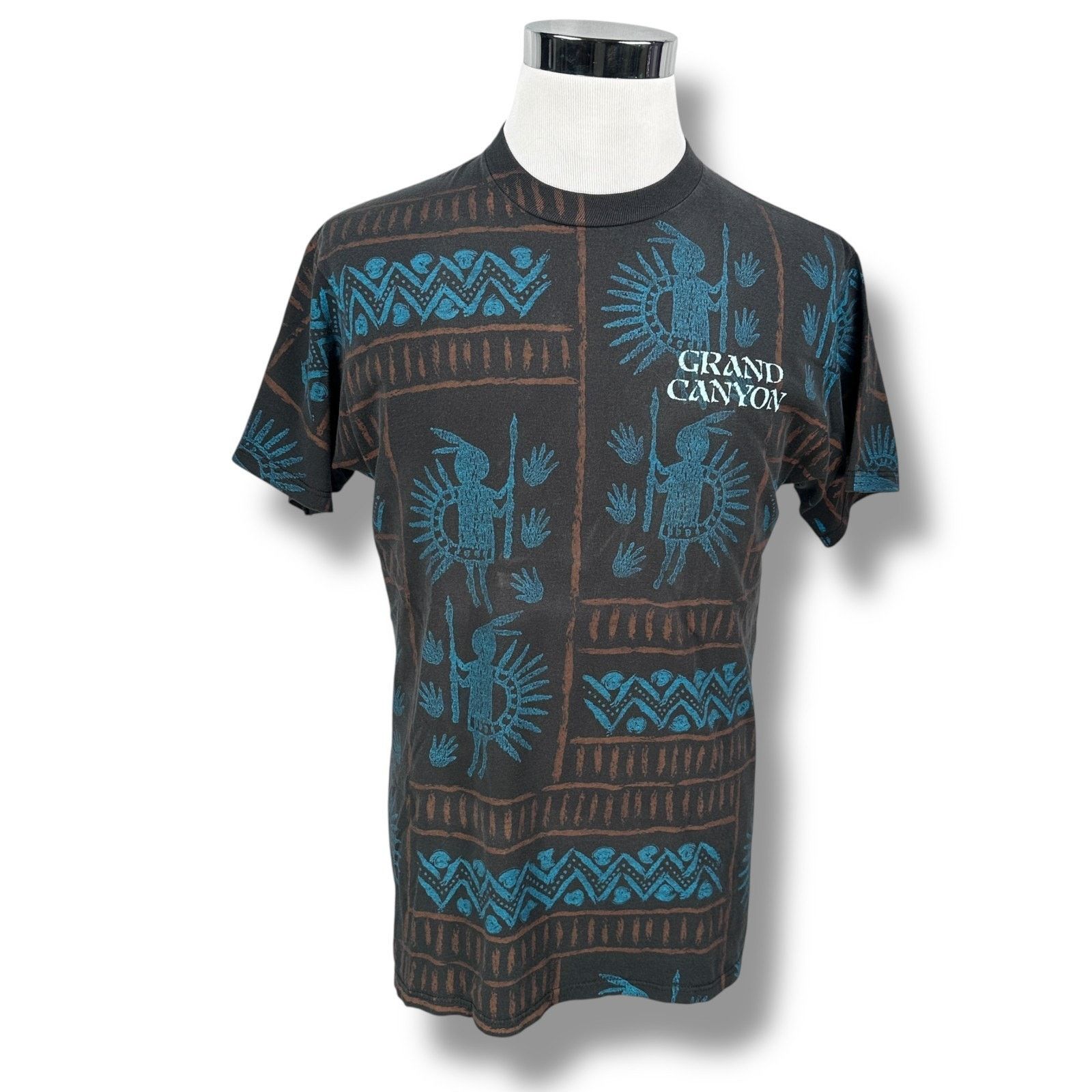 Jerzees Vintage Grand Canyon T-Shirt Mens Large Black Aztec AOP USA Size US L / EU 52-54 / 3 - 1 Thumbnail