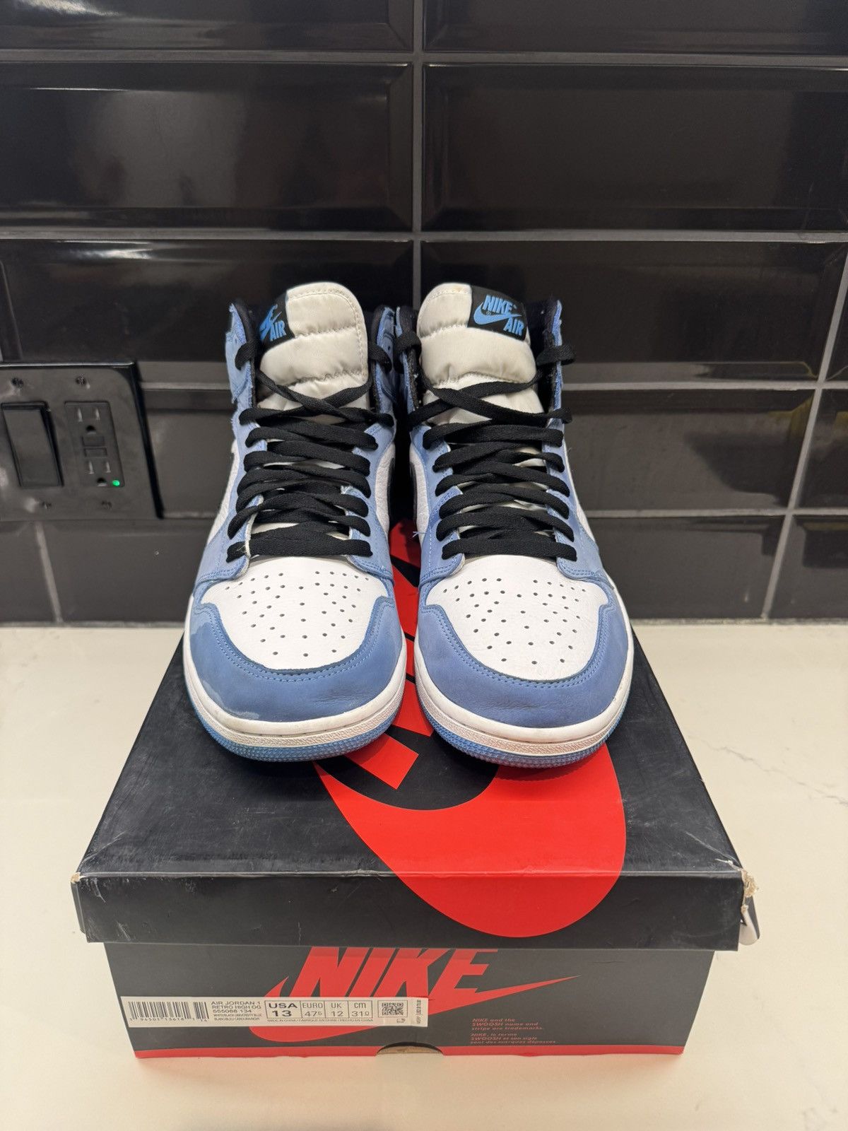 Jordan Brand Nike Air Jordan 1 Retro High OG “University Blue” – Size 13 Size US 13 / EU 46 - 10 Thumbnail