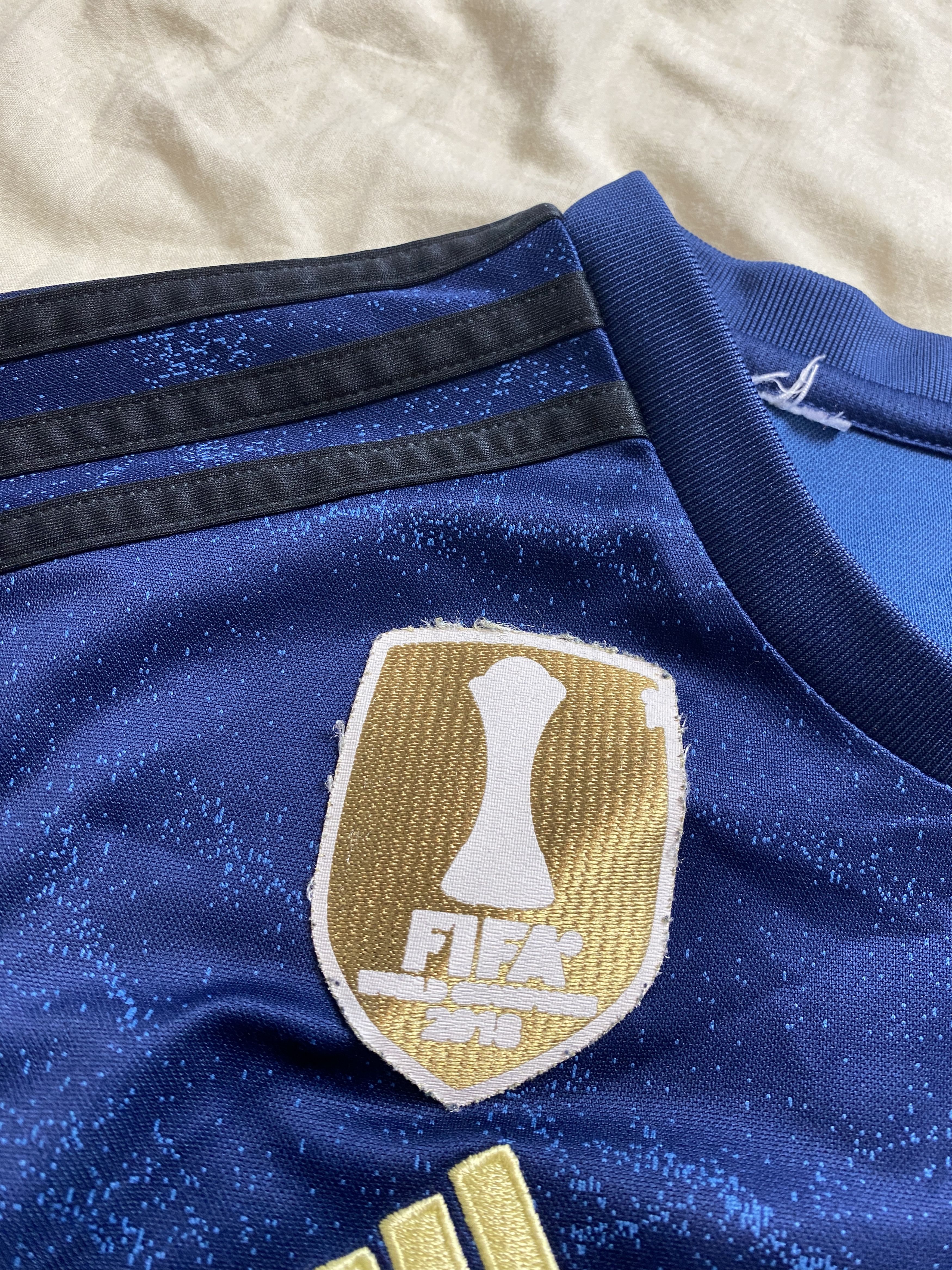 Adidas Adidas Real Madrid 2019 Jersey Shirt vinivius jr. blokecore Size US S / EU 44-46 / 1 - 8 Thumbnail