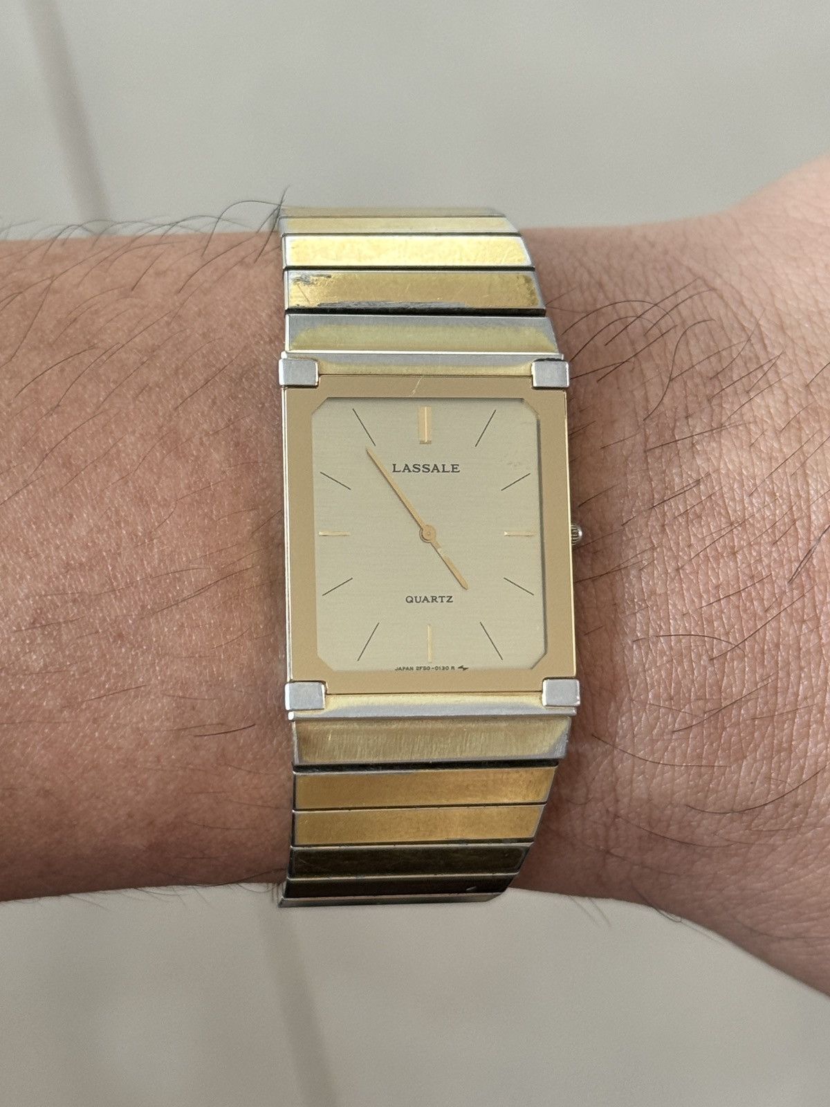 Seiko VINTAGE SEIKO LASSALE TANK SLIM DRESS WATCH JAPAN Size 26 - 2 Thumbnail