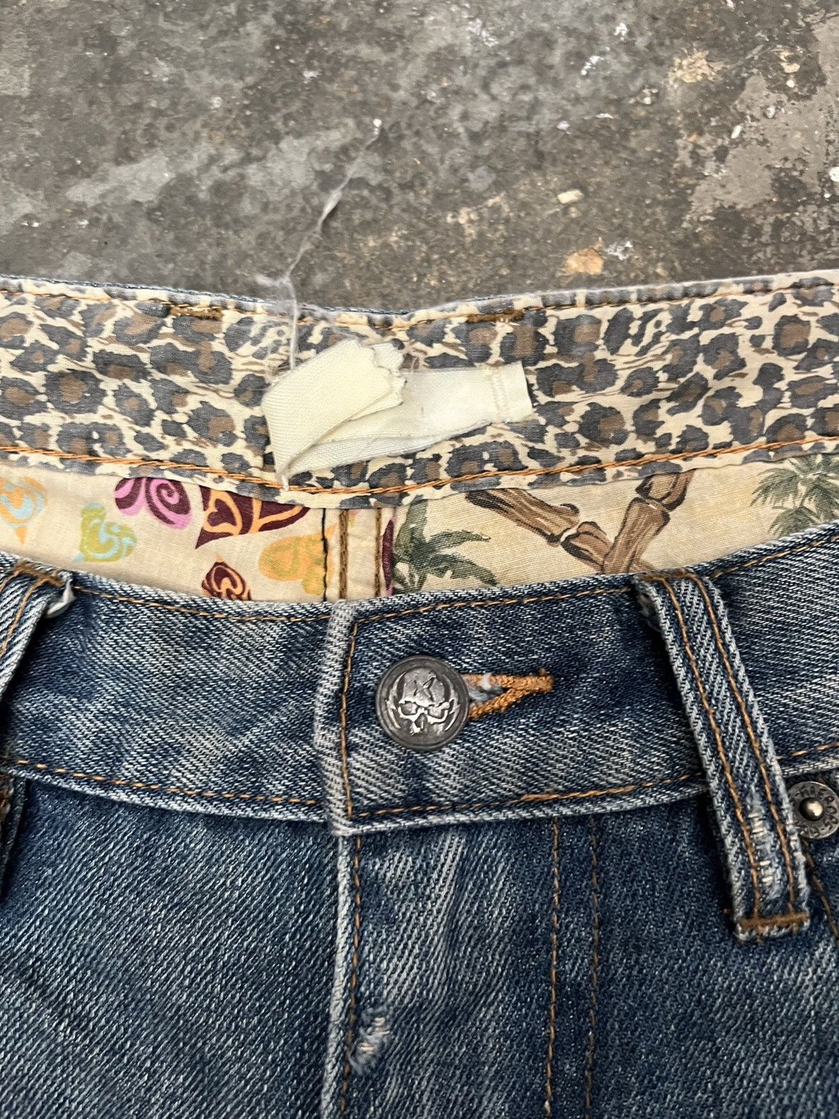 Japanese Brand Vintage Distressed Denim Jeans Sun Faded Destroyed Wash Size US 34 / EU 50 - 5 Thumbnail