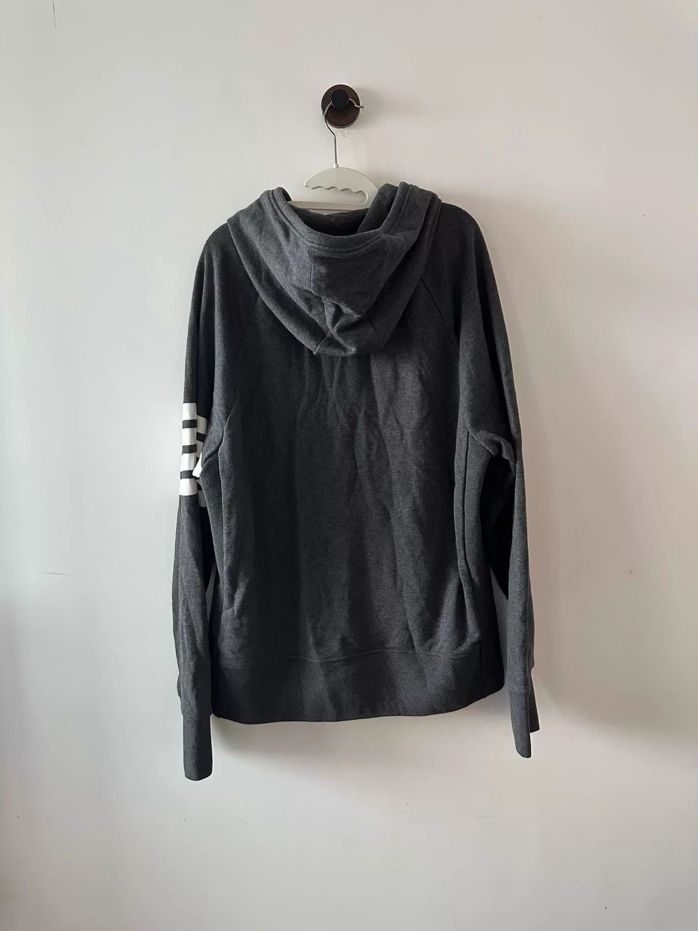 Thom Browne Thom Browne Deep Gray Knit Jacket Size 7 99 New Size US XXL / EU 58 / 5 - 2 Thumbnail