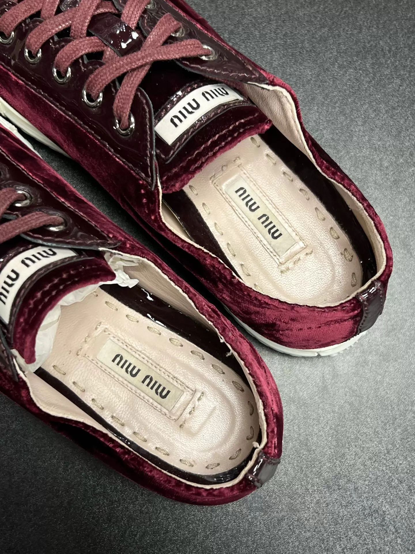 Miu Miu MIU MIU Burgundy Suede Crystal Sneakers EU37 Low Wear Size US 6.5 / IT 36.5 - 4 Thumbnail