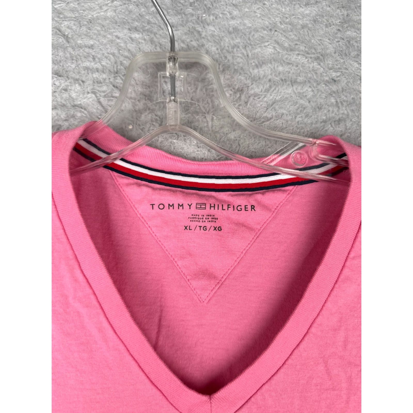 Tommy Hilfiger VINTAGE? No. Tommy Hilfiger Shirt Men XL Pink Short Sleeve Crew Neck 100% Cotton Logo Tee All Seasons - Adult XL Mens Shirt Pink Tommy Hilfiger Shirt Size US XL / EU 56 / 4 - 7 Thumbnail