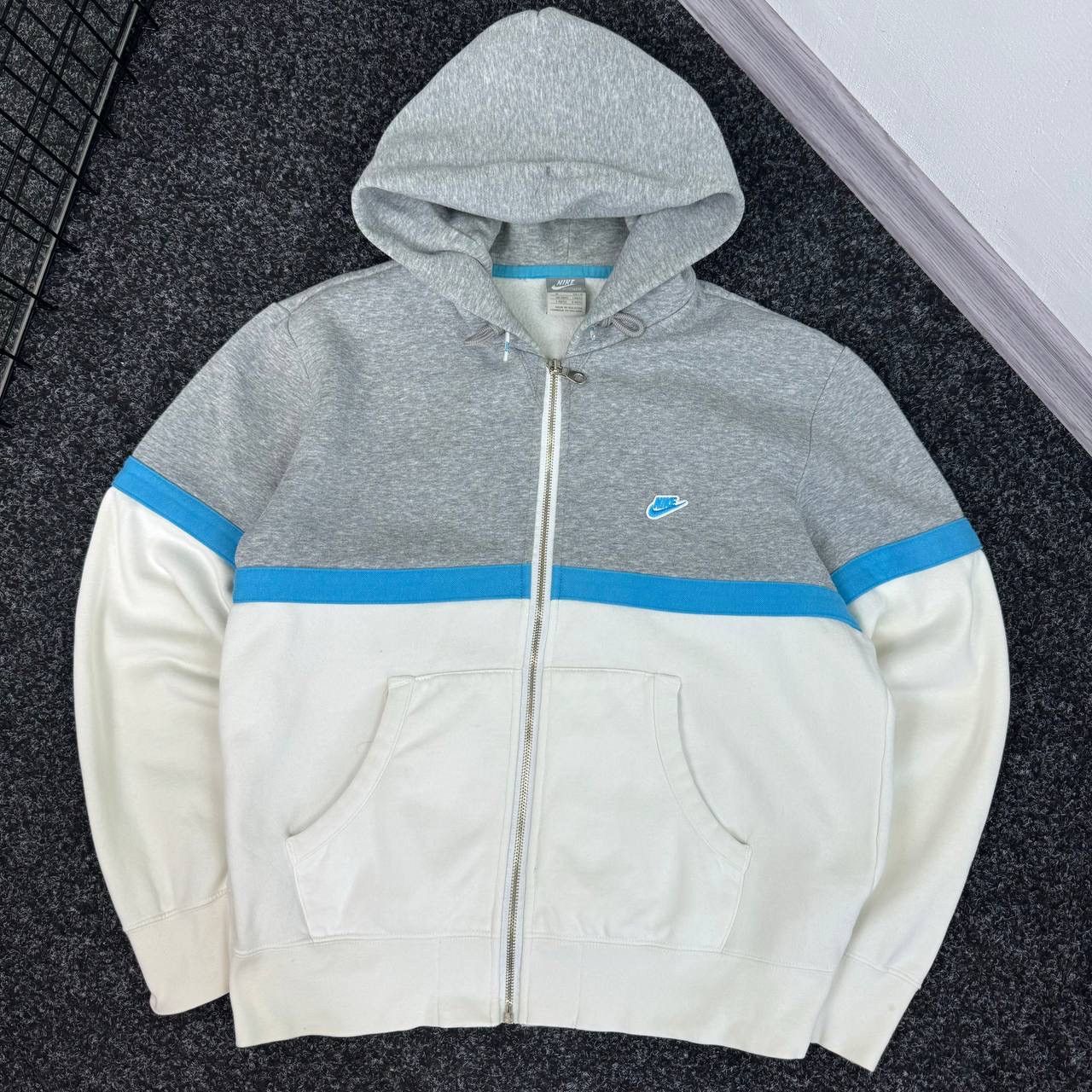 Nike Nike vintage zip up hoodie mini swoosh boxy baggy fit y2k Size US M / EU 48-50 / 2 - 2 Thumbnail