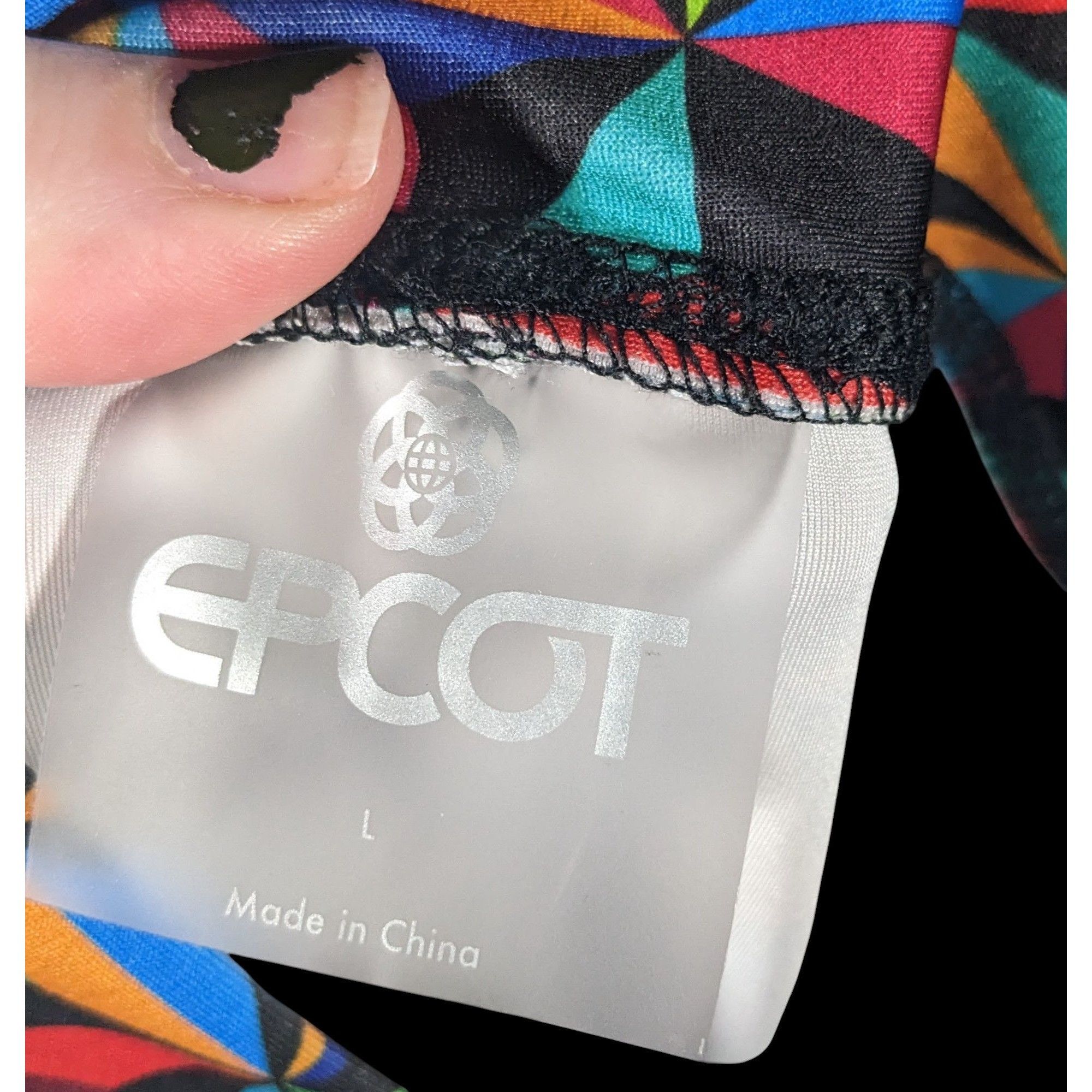 Disney Disney Epcot Rainbow Geometric Print Leggings Size Large Size 34" / US 12 / IT 48 - 3 Thumbnail