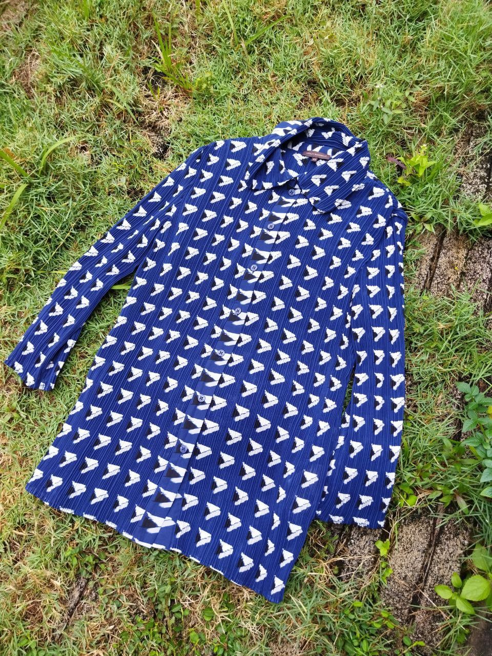 Adolfo Dominguez Adolfo Dominguez Pleated Shirt - Size 42 Size M / US 6-8 / IT 42-44 - 2 Thumbnail