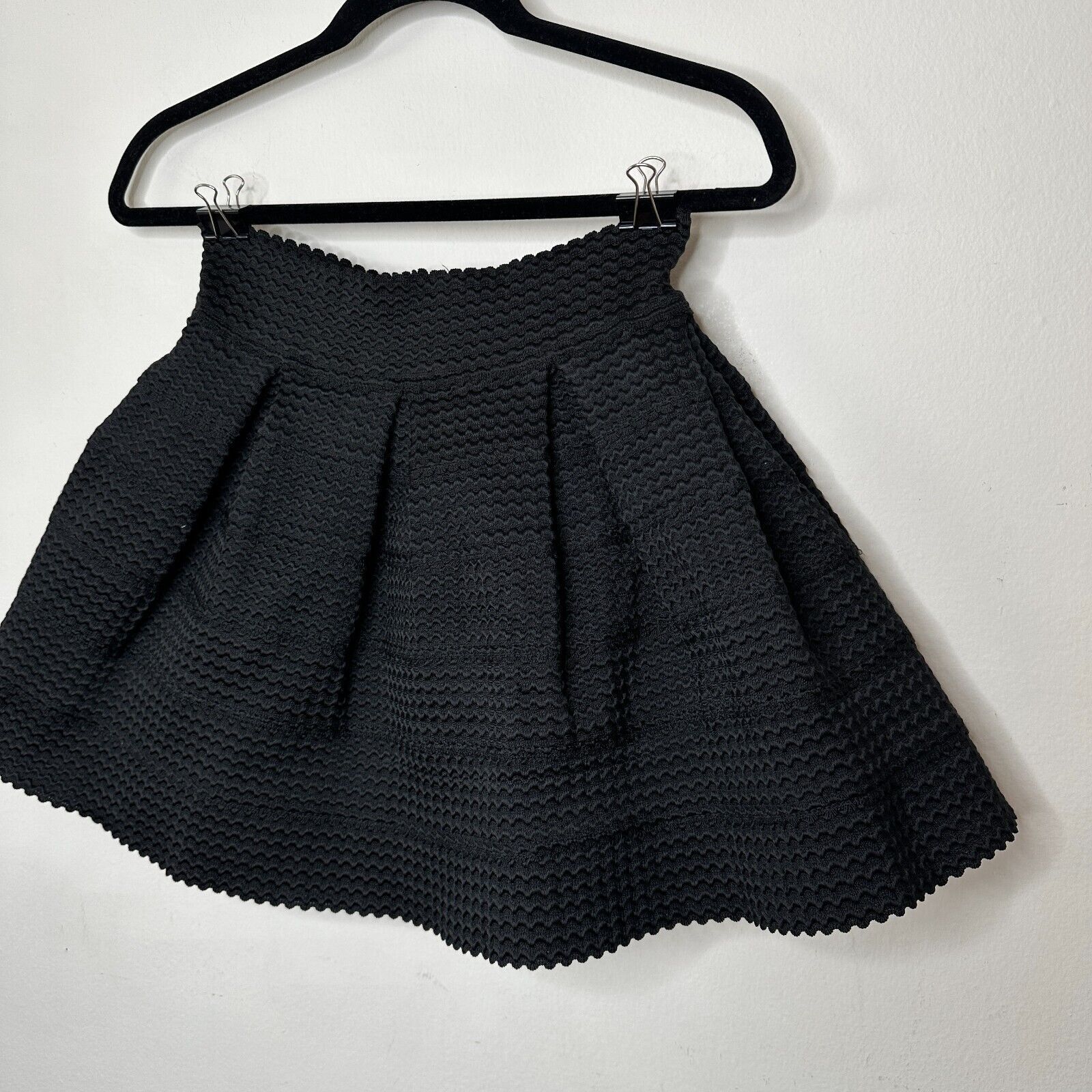 Other NWT L'Atiste Textured Mini Skirt Pleated Panel Structured M Size 30" / US 8 / IT 44 - 1 Thumbnail