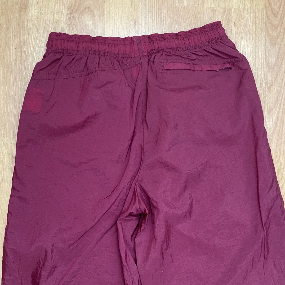 Nike Nike Vintage 90s Maroon Nylon Windbreaker Pants Men’s Medium Size US 32 / EU 48 - 6 Thumbnail
