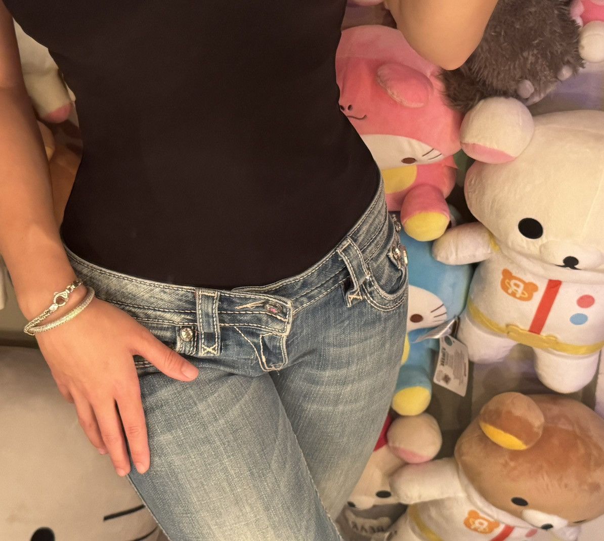 Rock Revival ROCK REVIVAL - CELINE CAPRI Y2K Low-waisted, straight jean Size 26" / US 2 / IT 38 - 2 Thumbnail