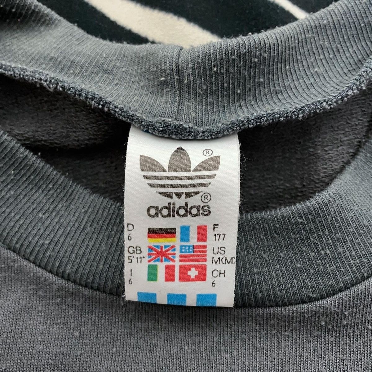 Adidas Rare Vintage Sweatshirt Adidas 3 Stripes. Size US M / EU 48-50 / 2 - 3 Thumbnail
