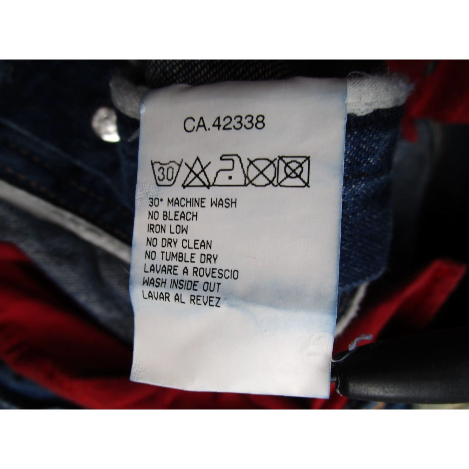 Vintage VINTAGE Ra-Re Recycle Jeans Mens 36 Blue Distressed Straight Denim Button Fly 32x32 - 90s Retro Hipster City Bohemian Mens Jeans Size US 36 / EU 52 - 6 Thumbnail