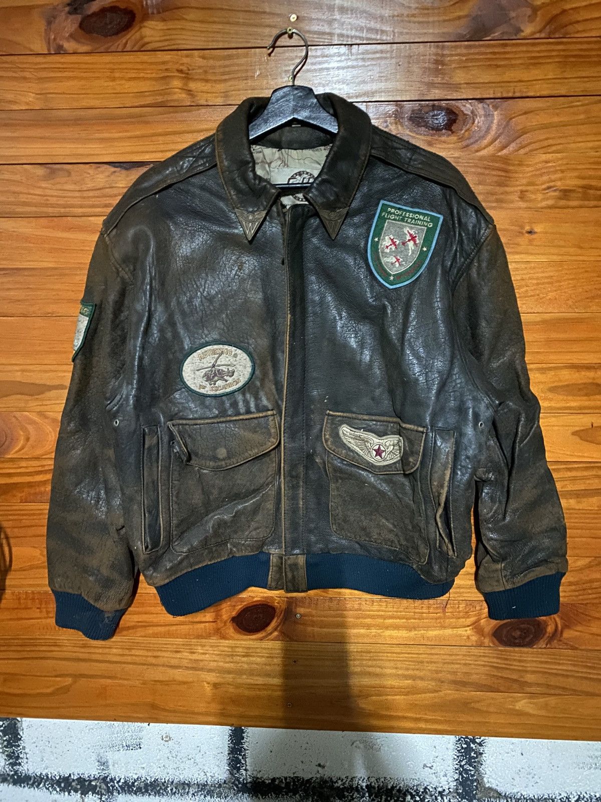 Vintage Vintage G-III Leather Flight Jacket Patches – Made in Korea Size US S / EU 44-46 / 1 - 7 Thumbnail