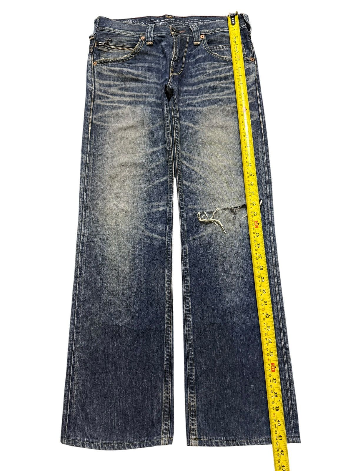 Levi's Vintage 90s Levis 502 Faded Whiskers Wash Distress Relaxed Size US 33 - 9 Thumbnail