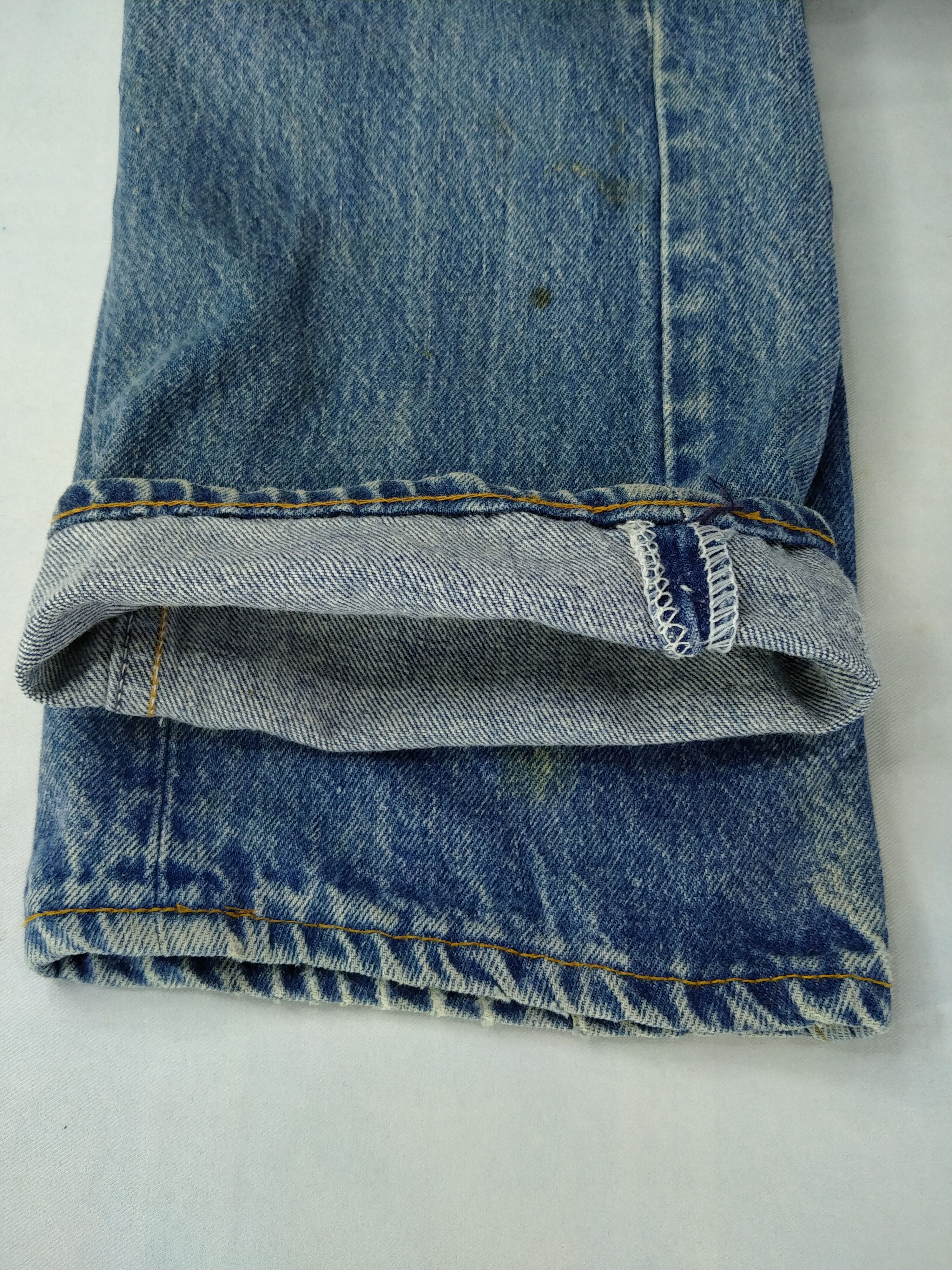 Levi's 80s Blue Vintage Levi's 501 Distressed Denim 31 x 30 -JN090 Size US 31 - 15 Thumbnail