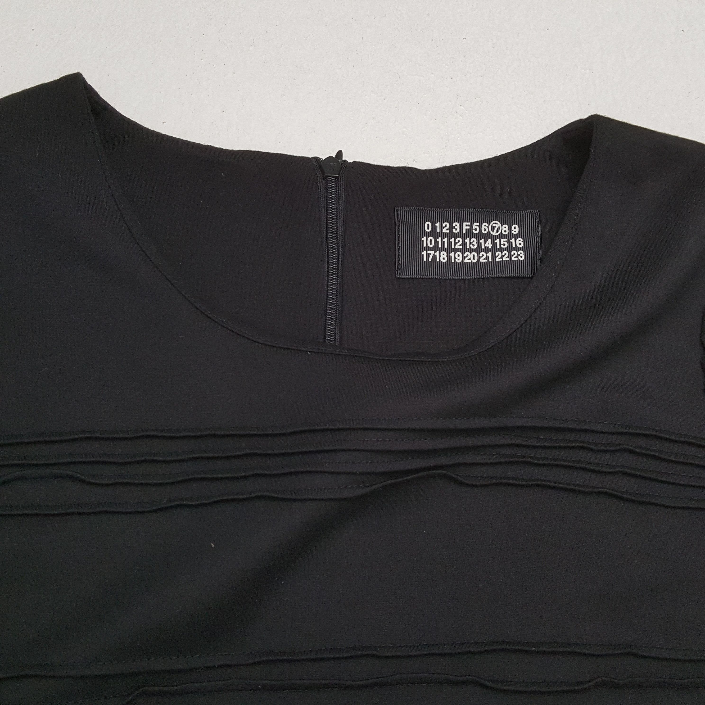 Vintage Vintage MAISON MARGIELA Italian Fashion Brand T-Shirt Size S / US 4 / IT 40 - 8 Thumbnail