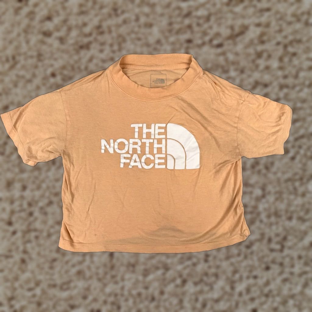 The North Face The North Face Women’s Crop Shirt XS Orange Short Sleeve Crew Neck Jersey Outdoor Casual Size XS / US 0-2 / IT 36-38 - 1 Thumbnail