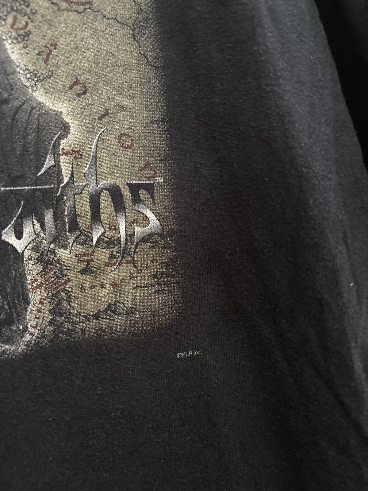 Vintage 2001 LORD OF THE RINGS RINGWRAITH MAP GRAPHIC TEE | Grailed