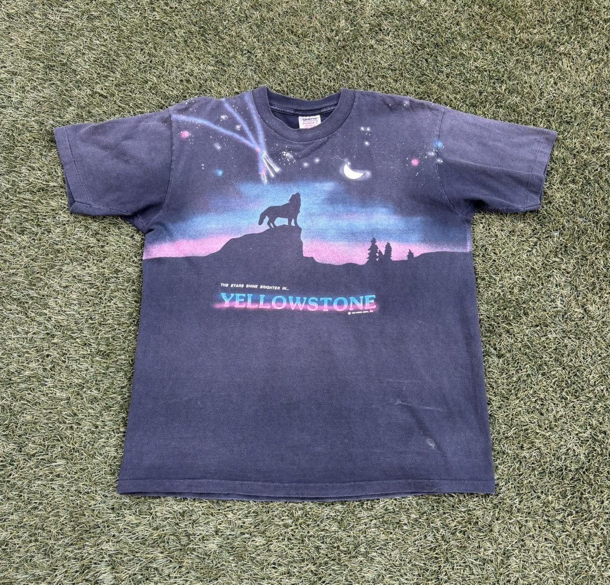 Other Vintage 90s Yellowstone t shirt Size US XL / EU 56 / 4 - 1 Thumbnail