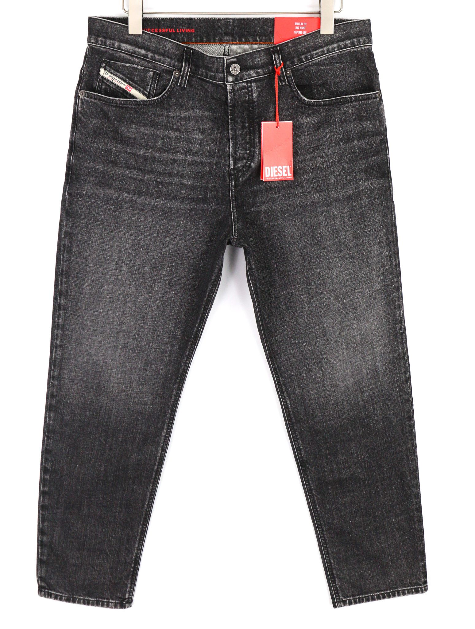 Diesel 2005 D-FINING 09C75 W34/L30 Tapered 40412 Size US 34 / EU 50 - 2 Thumbnail