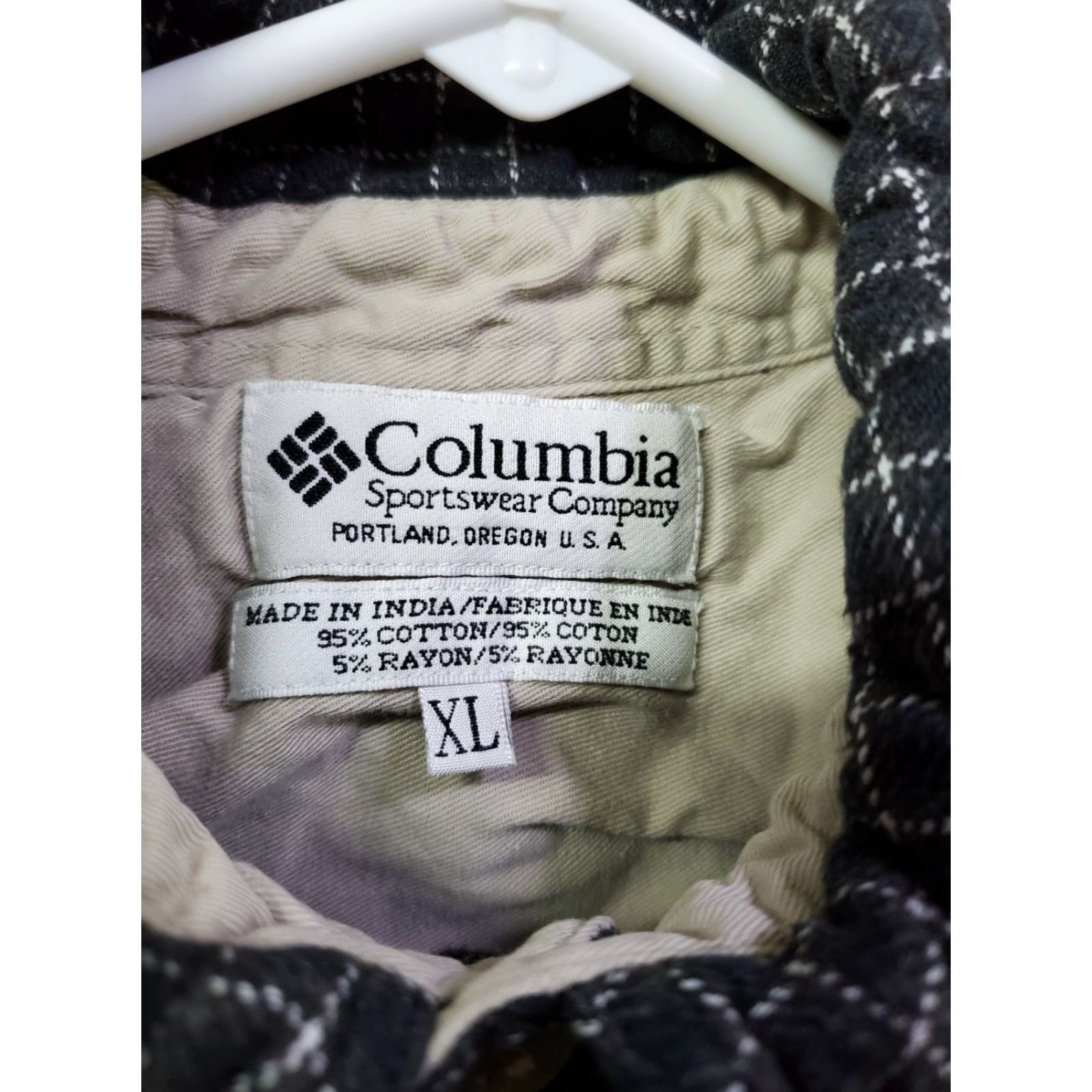 Vintage Columbia Flannel Shirt Mens XL Black Shepherds Check Long Sleeve Button Down Pocketed Regular Fit Cotton Rayon Regular Size US XL / EU 56 / 4 - 3 Thumbnail