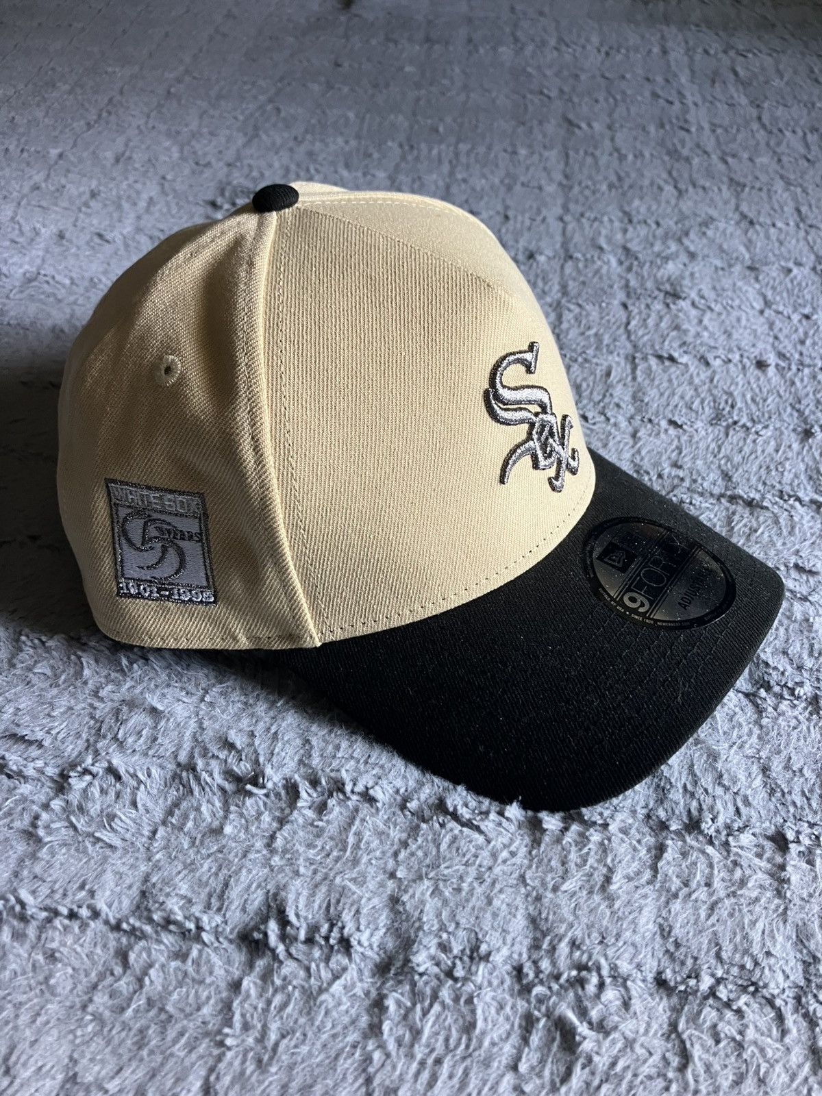 New Era White Sox Hat Size ONE SIZE - 1 Thumbnail