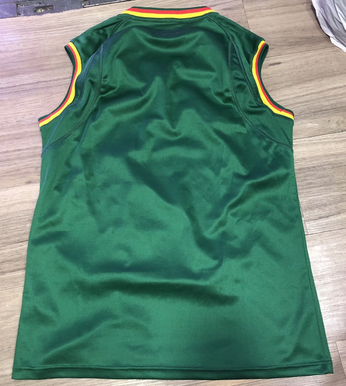 Other Cameroon worldcup 2002 home sleevesless shirt Size US L / EU 52-54 / 3 - 2 Thumbnail