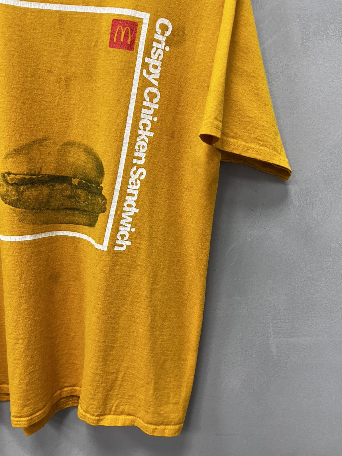 Vintage VINTAGE Y2K HUMOR BURGER MCDONALDS TEE T-shirt Size US L / EU 52-54 / 3 - 5 Thumbnail