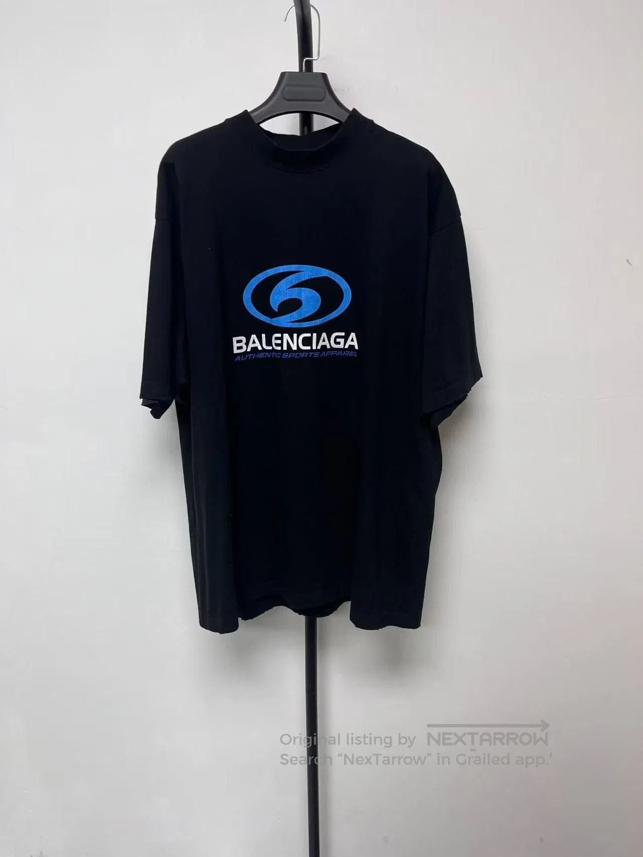 Balenciaga Balenciaga Blue Label Logo Crewneck T-Shirt. Size US M / EU 48-50 / 2 - 1 Thumbnail