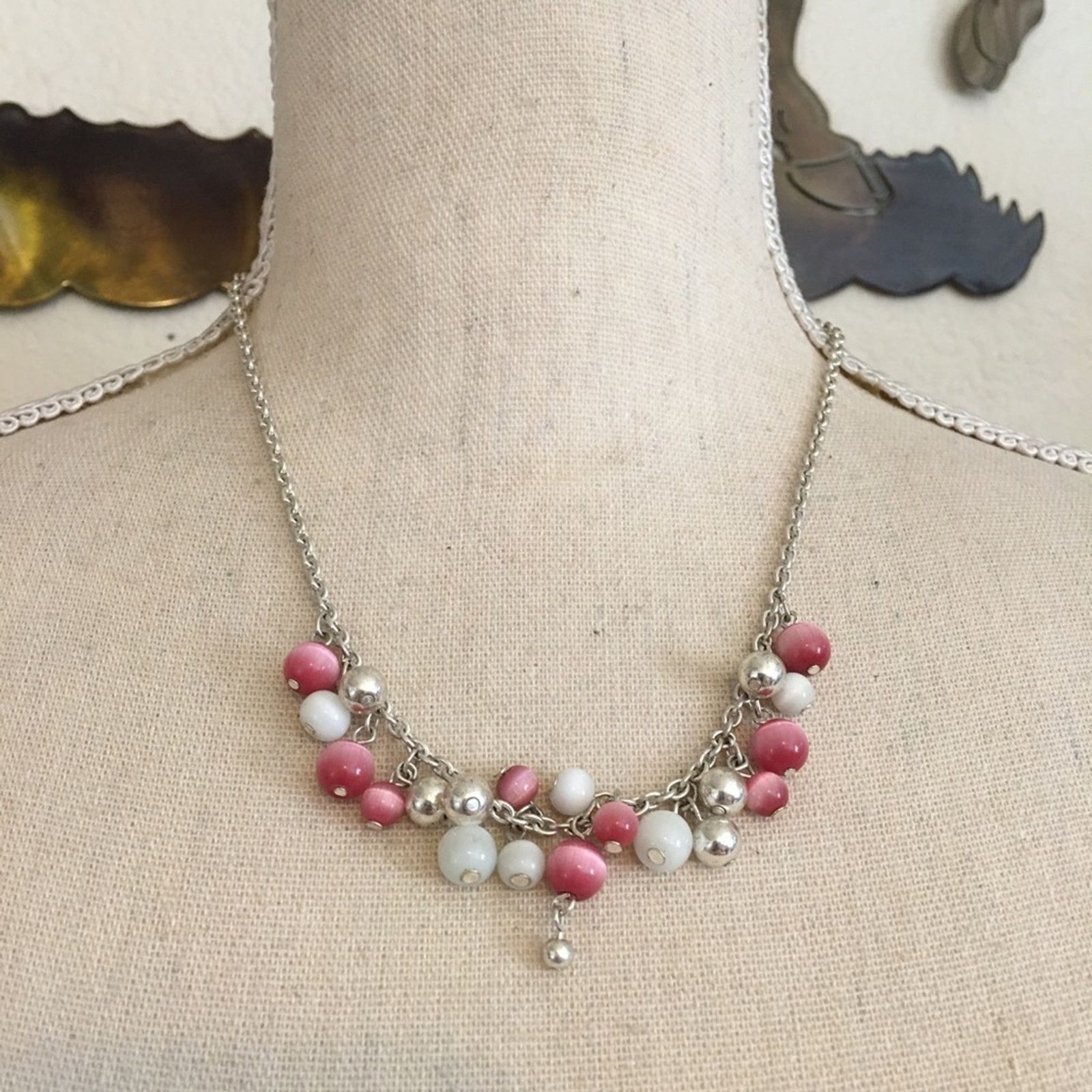 Vintage Vintage moon glow glass pearl cluster necklace Size ONE SIZE - 1 Thumbnail
