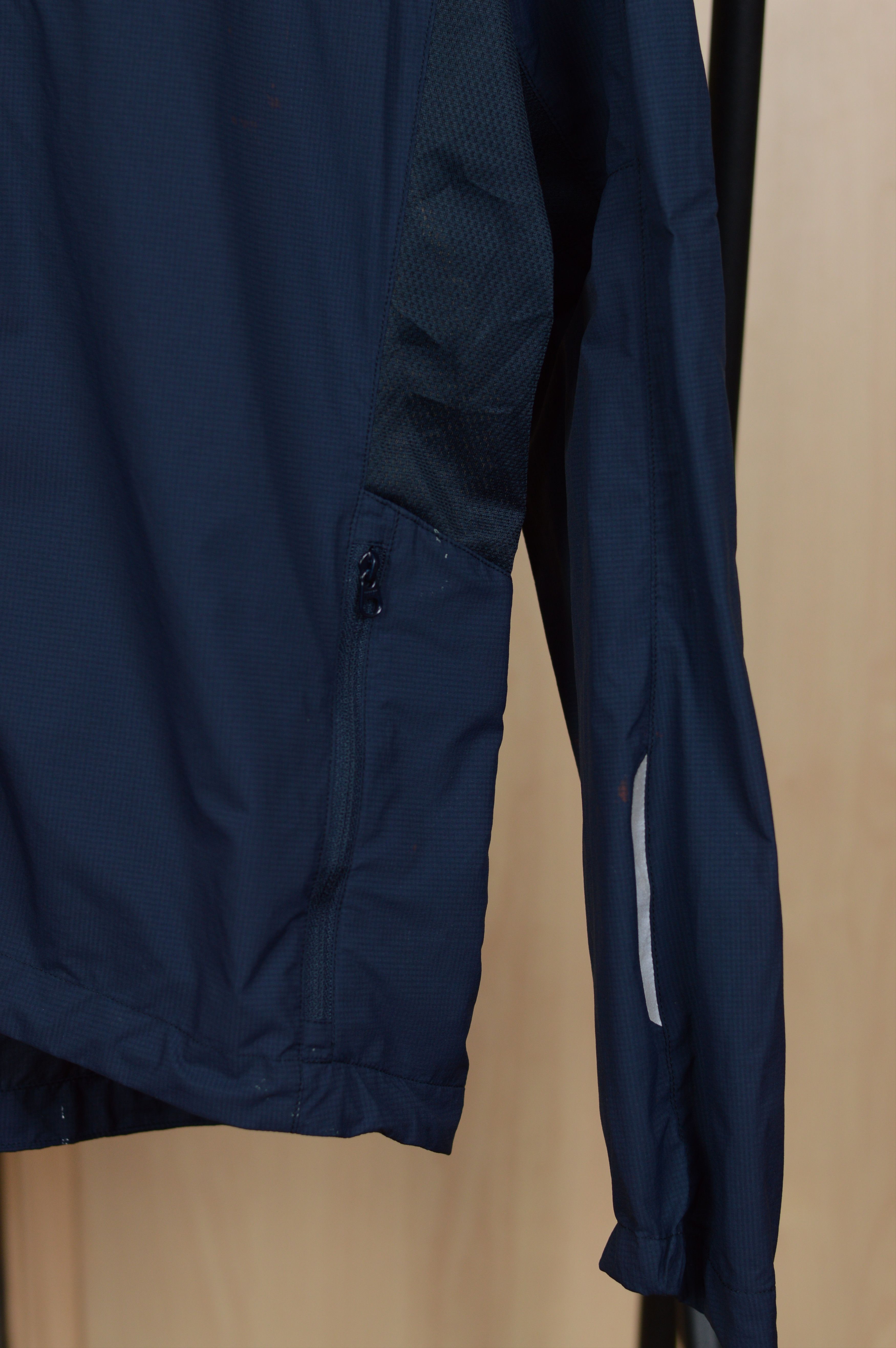 Arc'teryx Arcteryx Ultralight Running Nylon Windshield Jacket Size US S / EU 44-46 / 1 - 3 Thumbnail