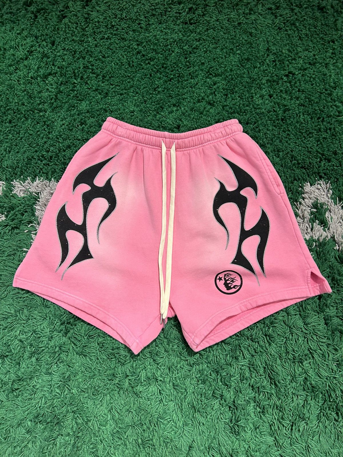 HELLSTAR Hellstar Flame Shorts Pink | Grailed