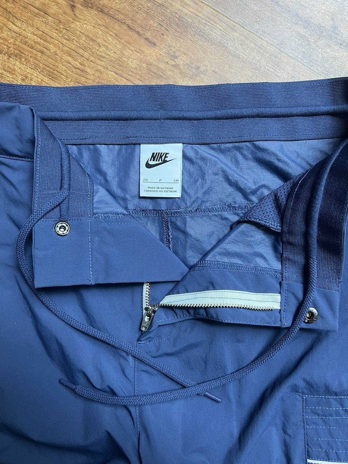Nike Navy Nike Sportswear Ultralight Utility Cargo pants size 28 Size US 28 / EU 44 - 10 Thumbnail