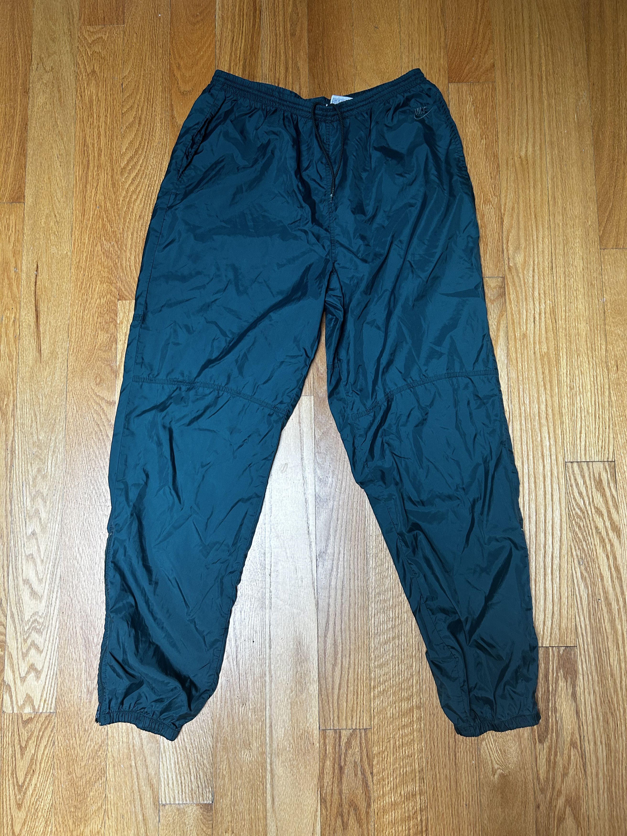 Nike Vintage Nike Trackpants Size US 36 / EU 52 - 1 Thumbnail