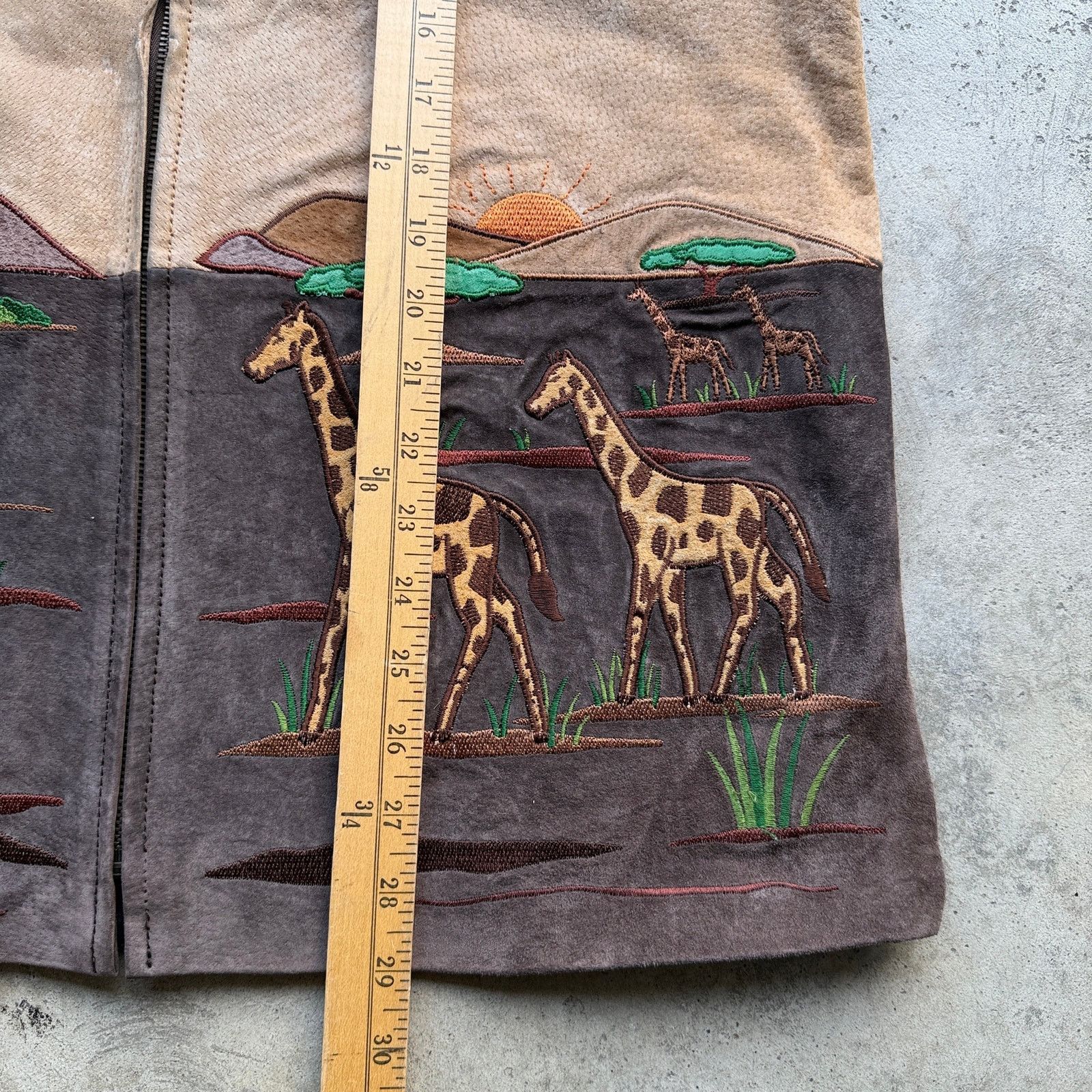Quacker Factory Vintage 80s Suede Safari Animal Embroidered Leather Jacket S Size S / US 4 / IT 40 - 7 Thumbnail