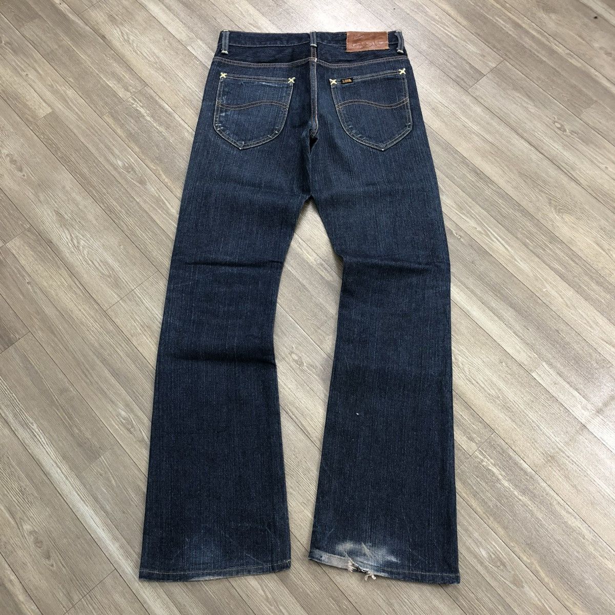 If Six Was Nine × Le Grande Bleu (L.G.B.) × Lee 🇯🇵 2000s Lee Riders Lgb Goa Distressed Bootcut Flared Jeans Size 28" / US 6 / IT 42 - 14 Thumbnail