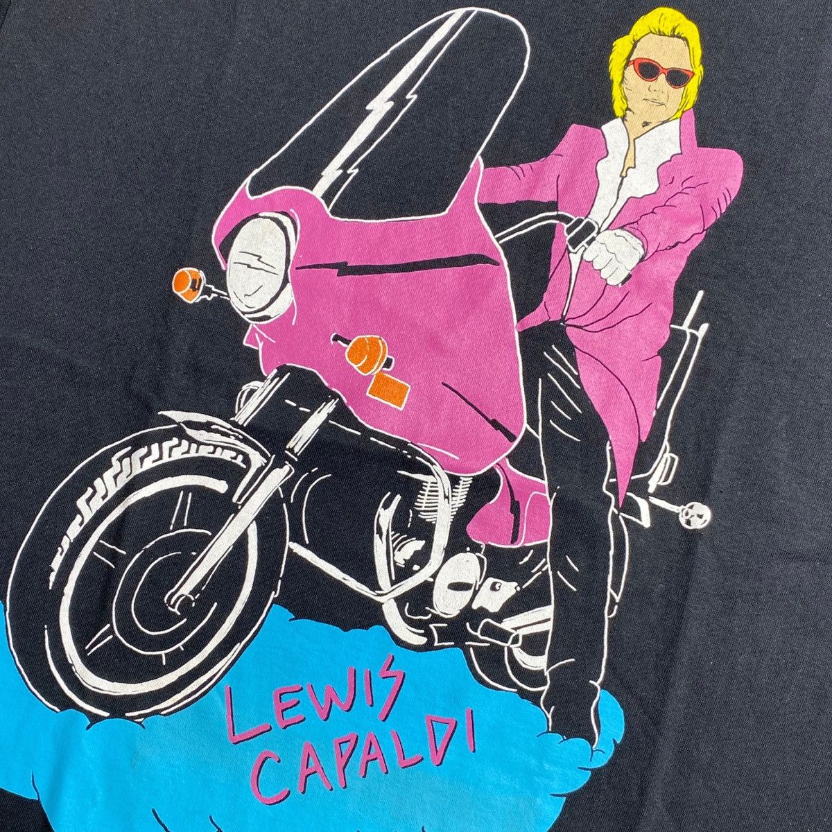 Band Tees Lewis Capaldi On Tour - Black Longsleeve Size US L / EU 52-54 / 3 - 2 Thumbnail