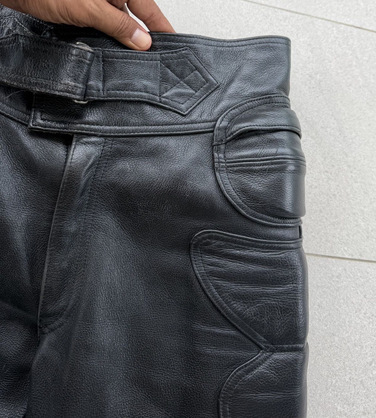 Vintage B’s Leather Motorcycle Pants Padded Biker Archive Leather Size US 30 / EU 46 - 5 Thumbnail