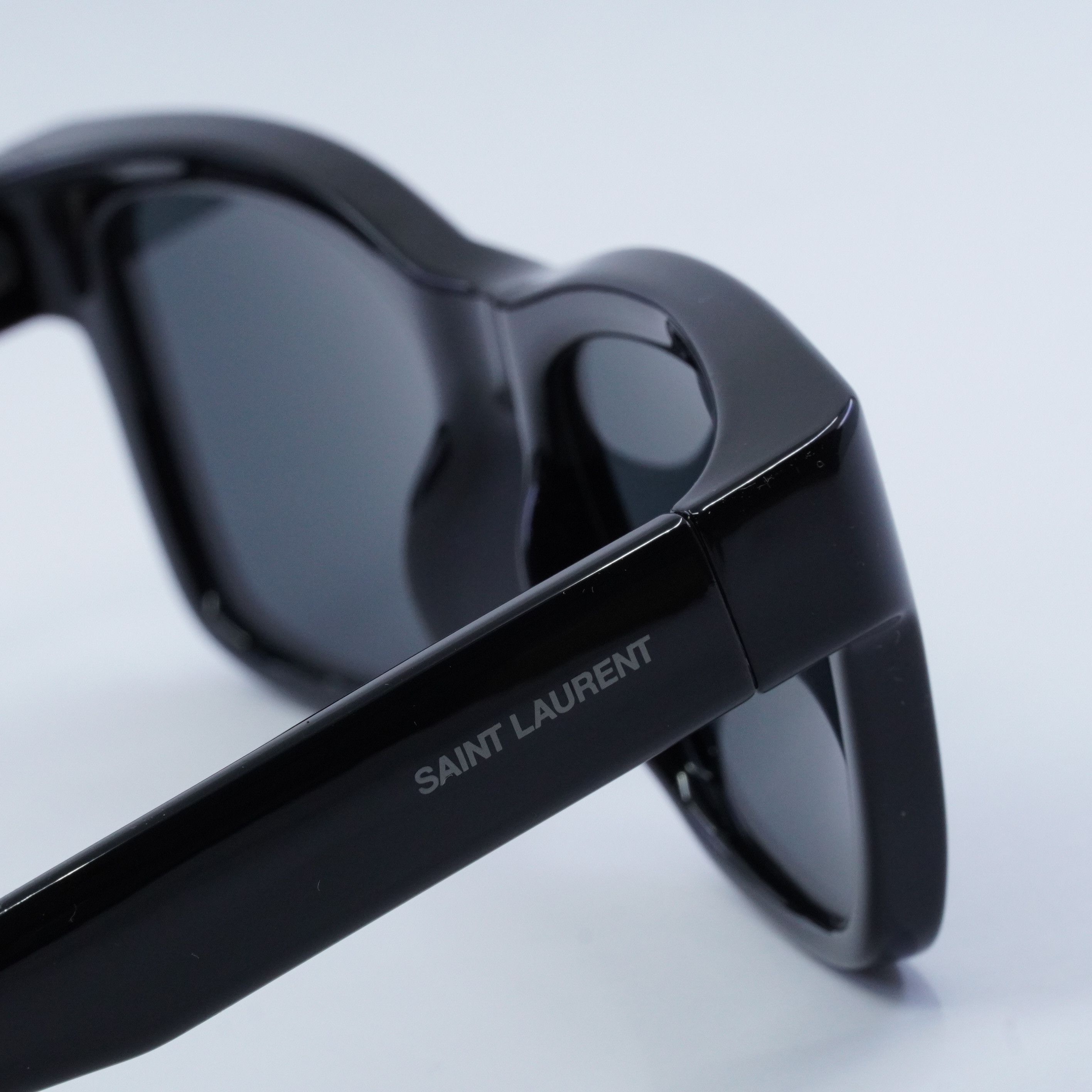 Saint Laurent Paris Saint Laurent SL674 001 Sunglasses Black Square Frame Size ONE SIZE - 11 Thumbnail
