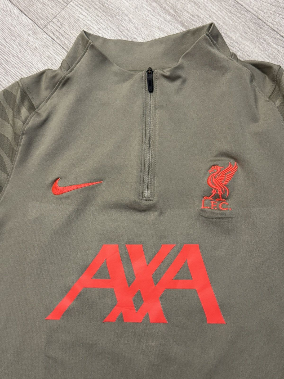 Nike 🔷Nike Liverpool 2021/22 Training Long sleeve Soccer jersey🔷 Size US M / EU 48-50 / 2 - 4 Thumbnail