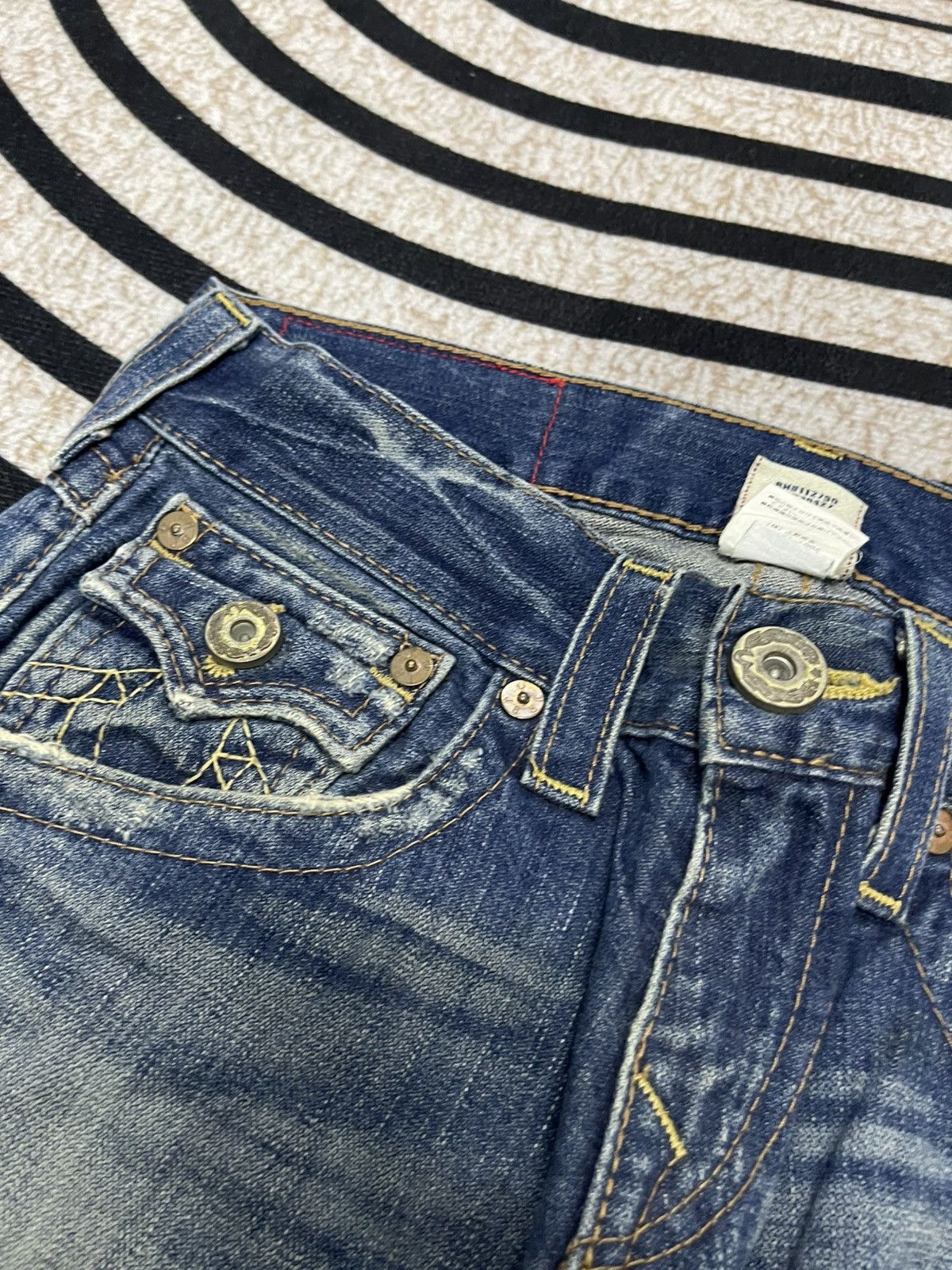 True Religion 90s TRUE RELIGION FLARE DENIM JEANS Size US 30 / EU 46 - 7 Thumbnail