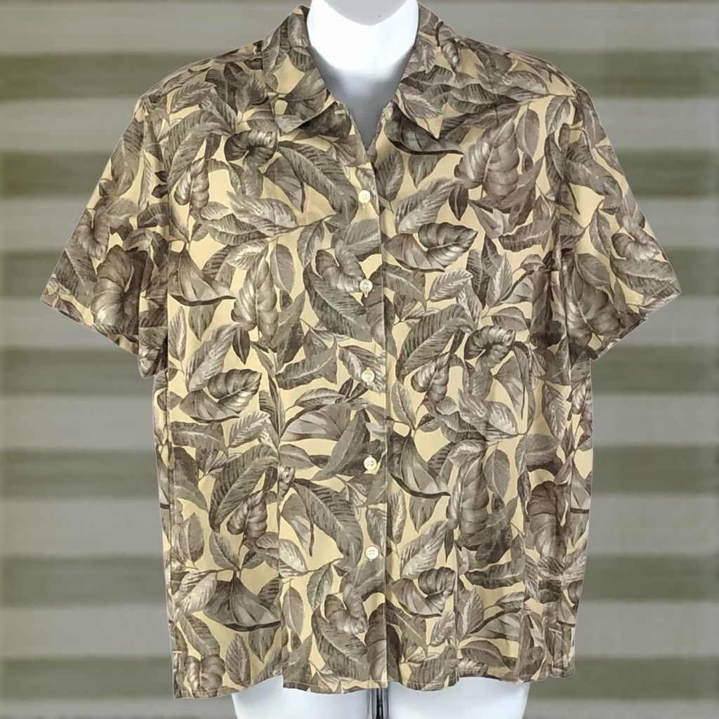 Liz Claiborne Liz Claiborne Rayon button up top PM tan gray tropical Floral Hawaiian luau Shirt Womens PM Multicolor 90s Theme Beach Hawaii Floral? Size M / US 6-8 / IT 42-44 - 1 Thumbnail