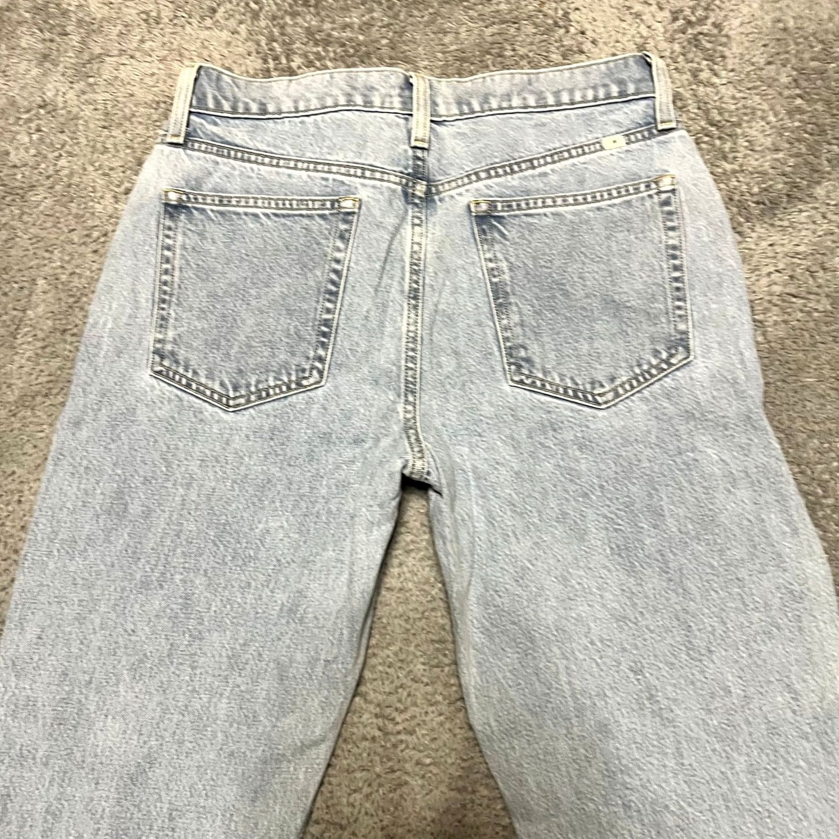 Vintage Sunday Best Aritzia Jeans Womens 6 (30x31) Distressed Straight High Rise Blue Jeans Womens 6 Regular Straight 30x31 Distressed High Rise Mens? Womens Size 28" / US 6 / IT 42 - 4 Thumbnail