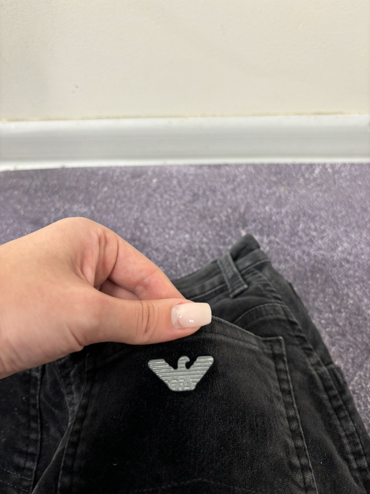 Armani Vintage 90s Armani Jeans Velvet Black Skinny Pants Jeans Size 28" / US 6 / IT 42 - 17 Thumbnail
