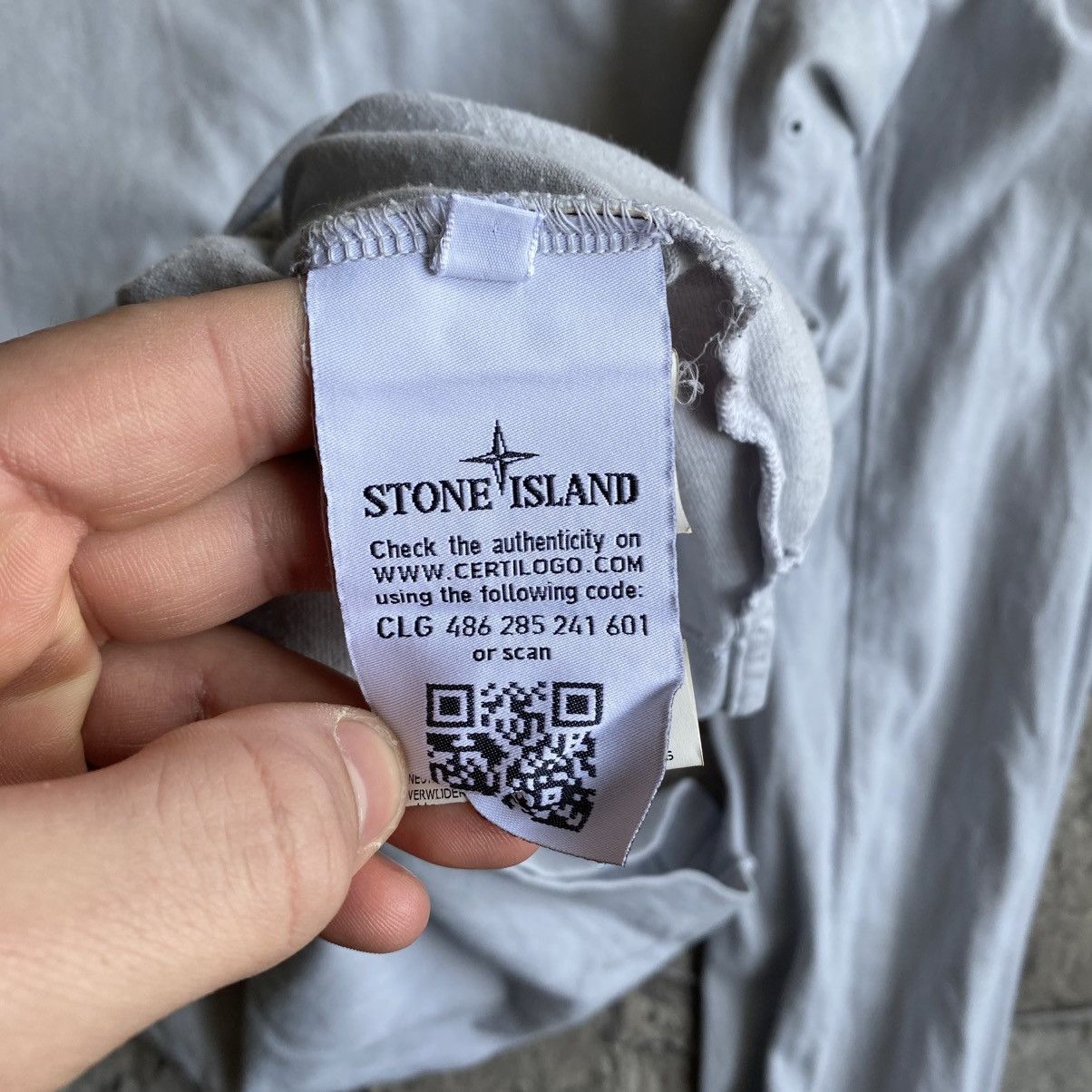 Stone Island Stone Island Long sleeve White Size L Size US L / EU 52-54 / 3 - 10 Thumbnail