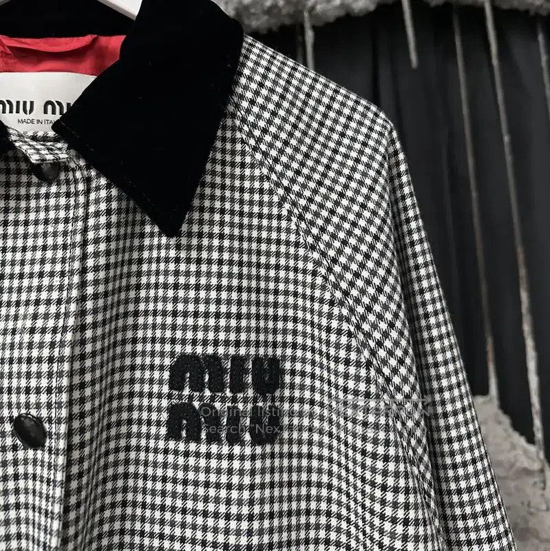 Miu Miu Miu Miu Multi-Color Logo Houndstooth Jacket . Size XXS / US 00 / IT 34 - 5 Thumbnail