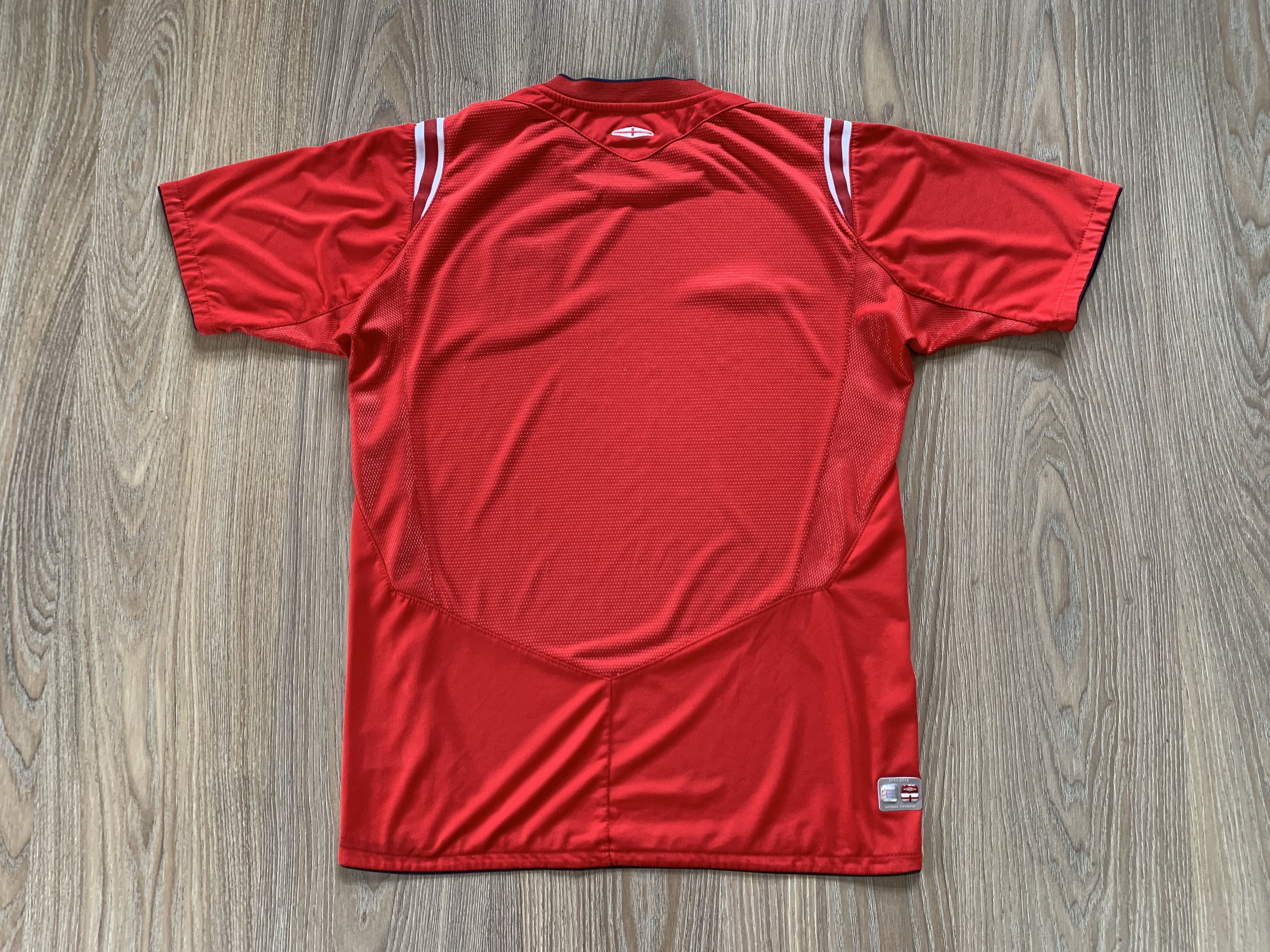 Umbro Vintage Umbro England Away Soccer Jersey 2004-2006 Size US S / EU 44-46 / 1 - 3 Thumbnail