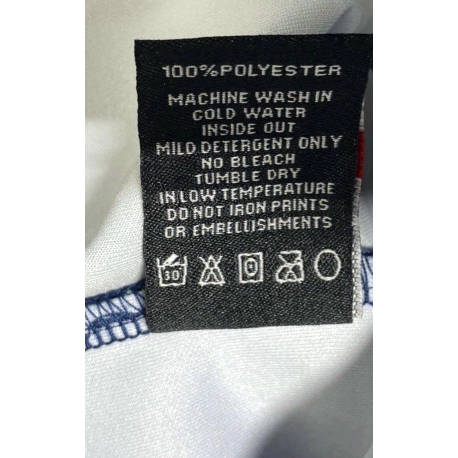 Vintage Makobi Navy Graphic Print Long Sleeve Hoodie Pockets ZipUp Size L Men’s Size US L / EU 52-54 / 3 - 4 Thumbnail