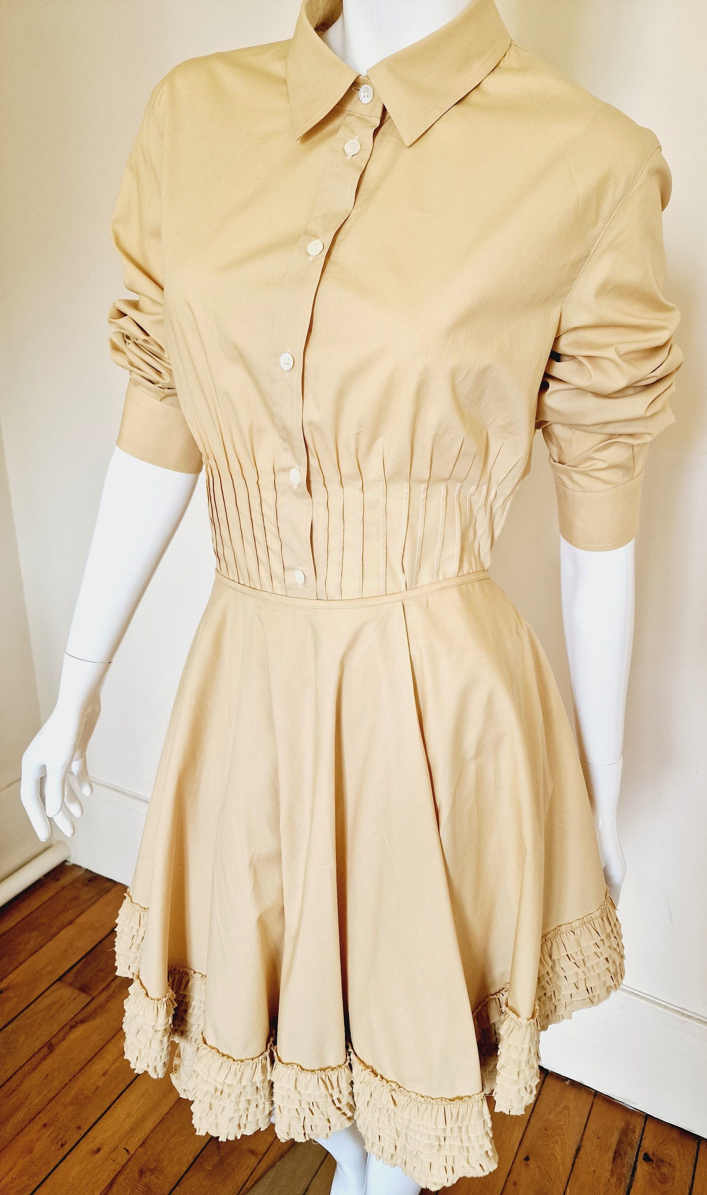 Alexander McQueen Alexander McQueen Dance of the Twisted Bull Runway Dress Size L / US 10 / IT 46 - 9 Thumbnail