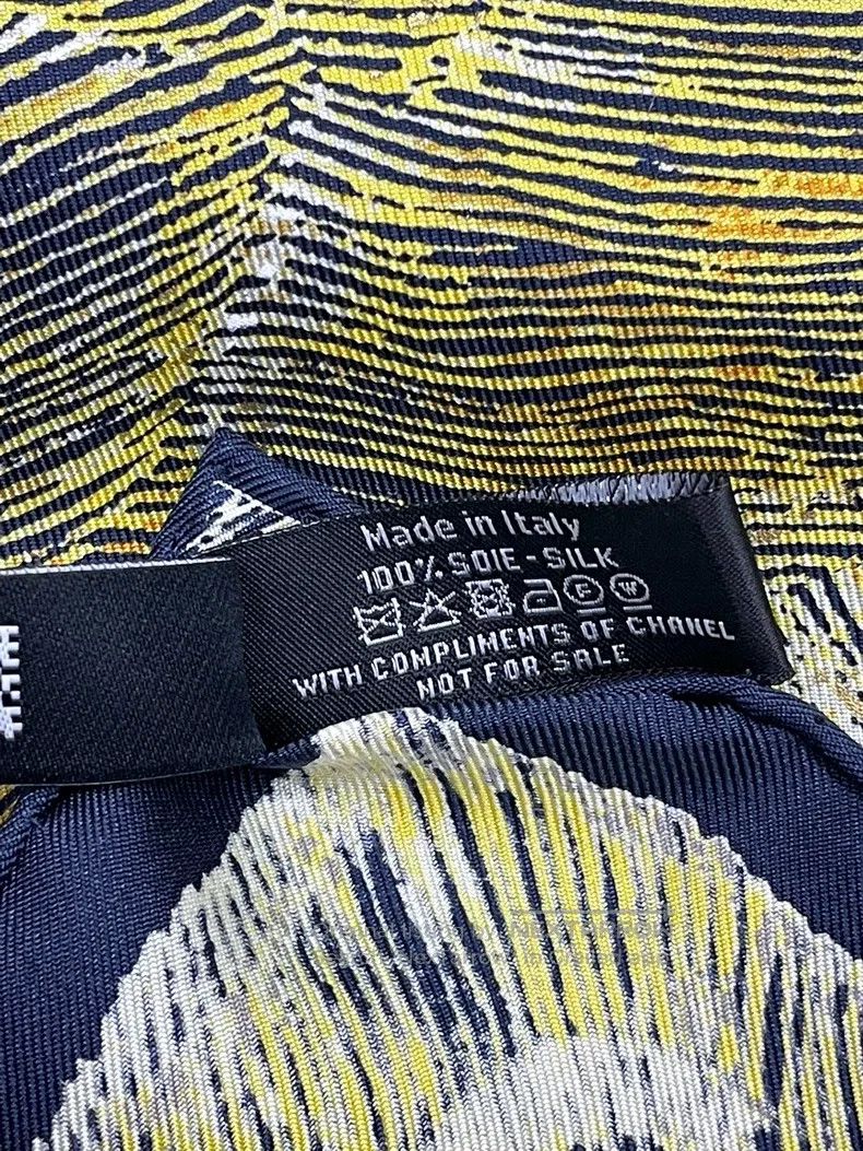 Chanel Chanel Colour-matched 90*90 silk scarf Size ONE SIZE - 6 Thumbnail